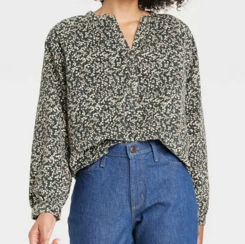 🎯nwt universal thread relaxed fit floral corduroy feel blouse